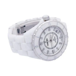 Miller Montre CHANEL"J12" Céramique Blanche Et Diamants. 10 Miller Montre CHANEL"J12" Céramique Blanche Et Diamants. -Castafiore Boutique montre chanel j12 ceramique blanche et diamants 884982