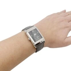 Miller Montre JAEGER LECOULTRE, "Reverso Duetto", En Or Blanc Et Diamant 10 Miller Montre JAEGER LECOULTRE, "Reverso Duetto", En Or Blanc Et Diamant -Castafiore Boutique montre jaeger lecoultre reverso duetto en or blanc et diamant 396470