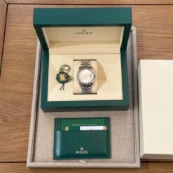 Montre Automatique ROLEX "Oyster Perpetual Date Just" En Acier -Castafiore Boutique montre rolex oyster perpetual date just 877220