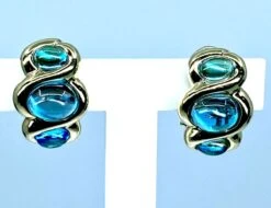 Paire De Boucles D’oreilles En Or Jaune Et Or Blanc 18 Carats En Topazes Cabochons