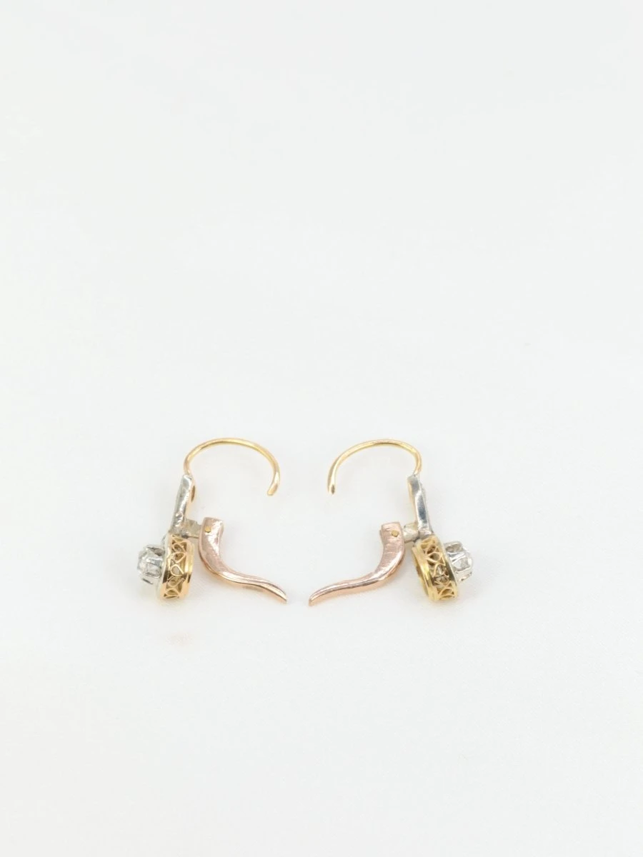Paire De Dormeuses Anciennes En Or Et Diamants Taille Ancienne 5 Paire De Dormeuses Anciennes En Or Et Diamants Taille Ancienne – Image 5