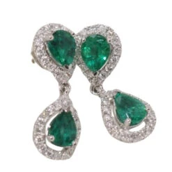 Pendants D'oreille En Or Blanc, émeraudes Et Diamants 7 Pendants D'oreille En Or Blanc, émeraudes Et Diamants -Castafiore Boutique pendants doreille en or blanc emeraudes et diamants 702422