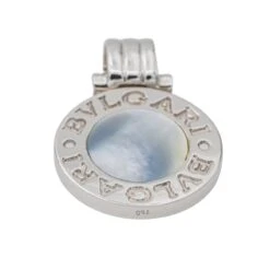 Pendentif BULGARI En Or Blanc Et Onyx 9 Pendentif BULGARI En Or Blanc Et Onyx -Castafiore Boutique pendentif bulgari en or blanc et onyx 980935