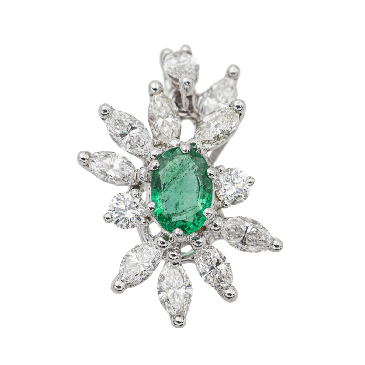 Pendentif En Or Blanc, émeraude Et Diamants 1 Pendentif En Or Blanc, émeraude Et Diamants