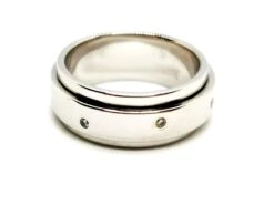 Piaget Bague Alliance Possession Or Blanc Diamant 13 Piaget Bague Alliance Possession Or Blanc Diamant -Castafiore Boutique piaget bague alliance possession or blanc diamant 742446