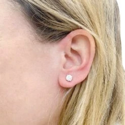 Miller Puces D'oreilles En Or Blanc Et Diamants. -Castafiore Boutique puces doreilles en or blanc et diamants 517623
