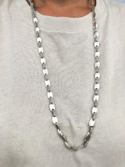 Sautoir Signé De La Maison Hermès Graine De Café En Argent -Castafiore Boutique sautoir signe de la maison hermes graine de cafe en argent 632163