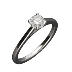 Bague Solitaire DE BEERS "DB Classic" En Platine Et Diamant 8 Bague Solitaire DE BEERS "DB Classic" En Platine Et Diamant -Castafiore Boutique solitaire de beers en platine db classic avec diamant brillant de 040 cts h si2 de 2016 full set taille 48 319092